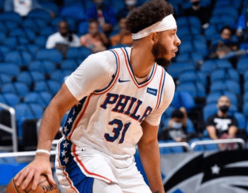 踢球者：德国足球联赛协会新主席团就位，瓦茨克再次当选主席