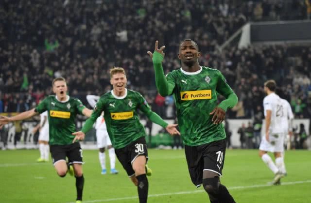 【NFL动态】小马坚信丹尼尔-琼斯可重现亚历克斯-史密斯般职业复兴